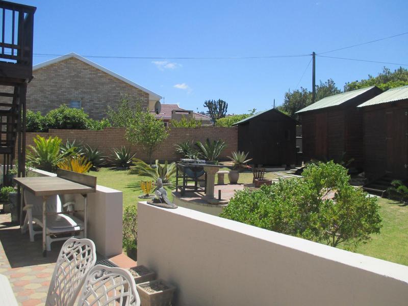 4 Bedroom Property for Sale in Dana Bay Western Cape
